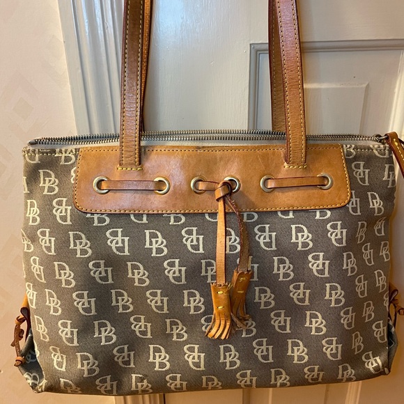 Dooney & Bourke Handbags - 👛Dooney & Bourke Monogrammed Cream and Tan Shoulder Bag👜